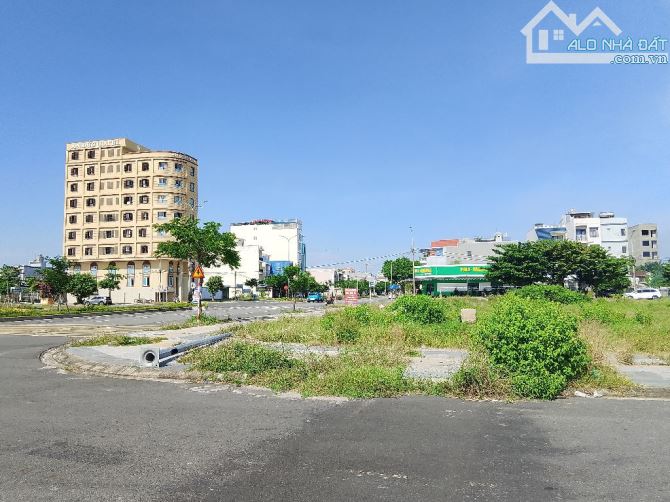 Bán Siêu Phẩm góc 2 mặt tiền, đường Hà Kỳ Ngộ, Sơn Trà, 250m2, MT 11m Nở Hậu, 4x tỷ. - 2