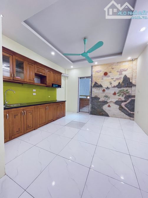 bán nhà mới Cổ Nhuế, full nội thất, QH ổn định, dân trí cao,60m2 - 2