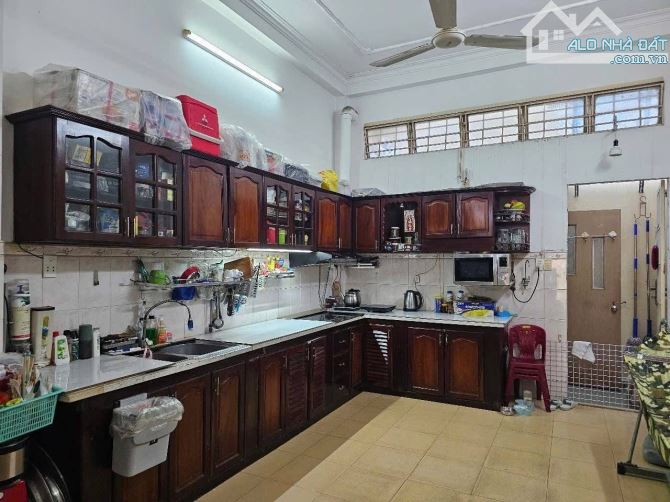 Bán Nhà, Nguyễn Chế Nghĩa, P13 Quận 8, DT: 4*16 - 5 Tầng, 5PN - SHR, Giá 7,x Tỷ - 2