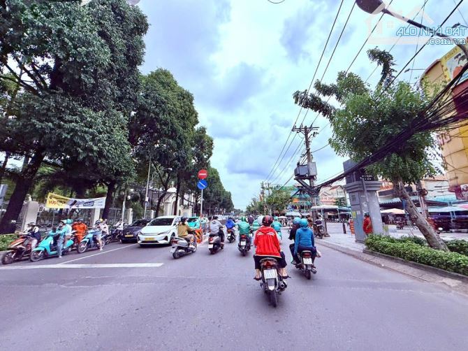 MẶT TIỀN KHỦNG – KINH DOANH SẦM UẤT – THU NHẬP 60TR/THÁNG - 2