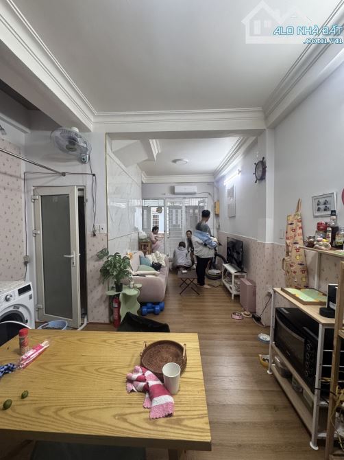 NHÀ ĐẸP – HẺM XE HƠI –NƠ TRANG LONG – GẦN CHỢ BÀ CHIỂU – 40M2 – 4 TẦNG – NHỈNH 6 TỶ - 2