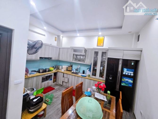 Ngã tư Minh Khai, Tam Trinh nhà gần phố 2 thoáng mát tự nhiên 7tỷ - 2