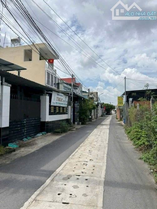 BÁN NHÀ HẺM 385 PHÚ HOÀ GẦN KHÁCH SẠN TRÚC XANH.DT 5×18,5 TC 60M - 2