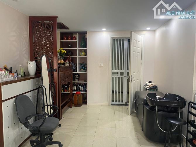 BÁN CHUNG CƯ ĐẶNG XÁ _2 ngủ, 1 wc_  63m2 , full nội thất - 2