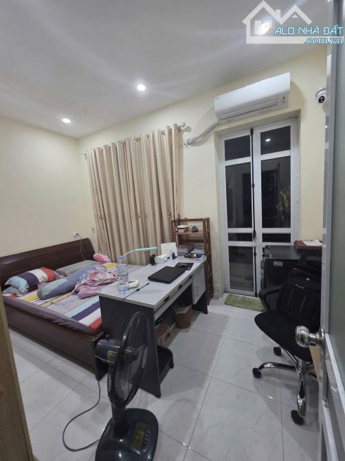 Bán nhà phố Đào tấn 6 tầng Thang máy, Phân lô Ô tô , Ngõ thông kinh doanh 50m 16 tỷ - 2