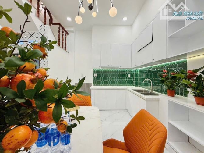 NHÀ AN HỘI TÂY 48M2 HXH VÀO NHÀ 4 TẦNG NỘI THẤT ĐẦY ĐỦ GẦN CHỢ SIÊU THỊ CHỈ 6,55 TỶ TL - 2