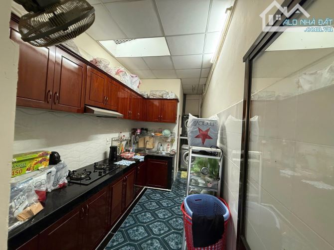 BÁN NHÀ 2 MẶT TIỀN HẺM XE HƠI LẠC LONG QUÂN - 80M2- 4 TẦNG- 8,1 TỶ TL - 2