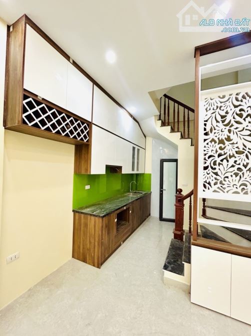 GIÁ NGON - BÁN NHÀ CỔ LINH, LONG BIÊN - ĐỐI DIỆN AEON - Ô TÔ ĐỖ CỬA - 36M² x 5T, NHỈNH 6 T - 2