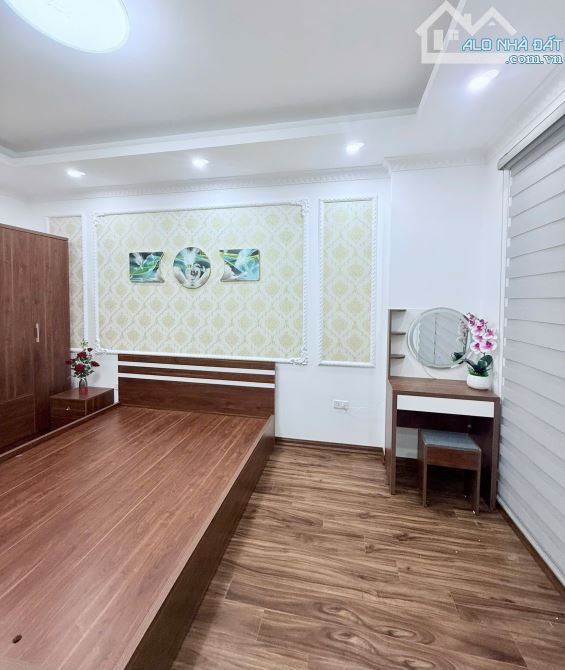 Bán nhà Cự Khối, Long Biên 35m2, 4 tầng, ô tô vào nhà, 5.3 tỷ - 2