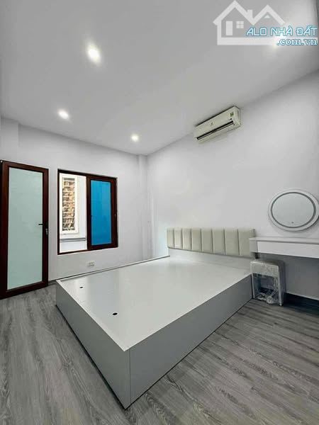 NHÀ ĐẸP KHU HAI BÀ TRƯNG  VỊ TRÍ ĐẸP, NÔNG, LÔ GÓC - 2