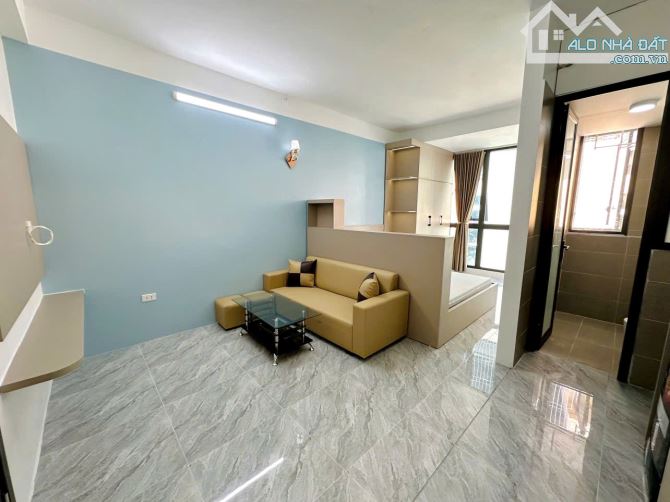 Cho Thuê CCMN 136 Chùa Láng Đống Đa 30m2 Studio Cửa Sổ Ban Công Giặt Riêng Thang Máy 14P - 2