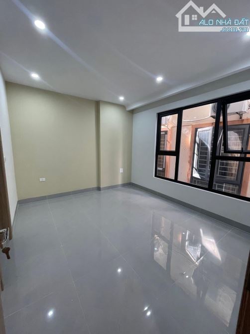 Nhà Đẹp 6 Tầng FULL Công Năng, Sang Xịn Mịn, Trung Tâm Cầu Giấy, 9,5 Tỷ, 38m2 - 2