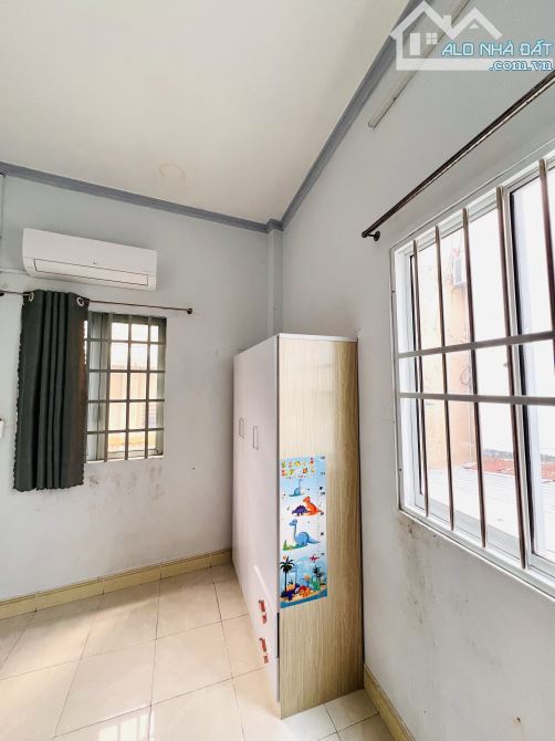 Phòng ban công phơi đồ riêng, 2 cửa sổ Quận 1 chỉ 3 triệu - 2