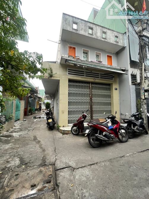 bán nhà cấp 4 ôm cua 2 mặt hẻm 5m 90/ đường trần hưng đạo dt 33m2 giá 2ty250 - 3