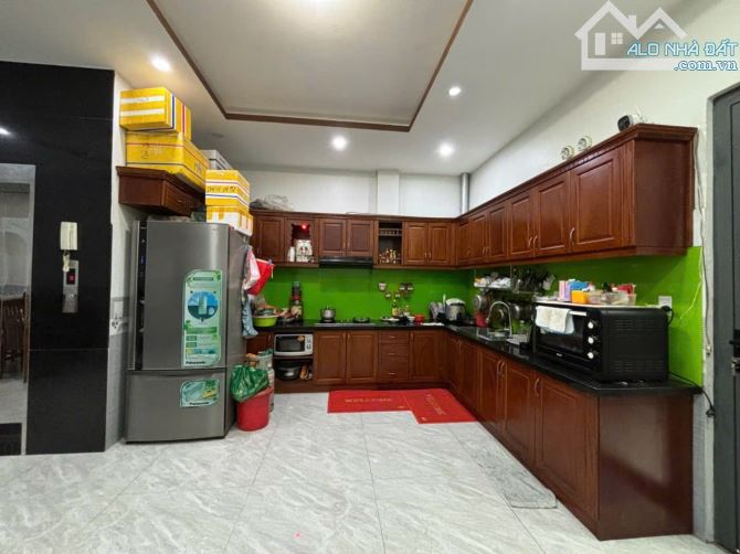Căn duy nhất KDC Hương Sen, 3 tầng, 93m, ngang 5m, KD buôn bán mọi ngành -giá chỉ 11,1 tỷ - 3