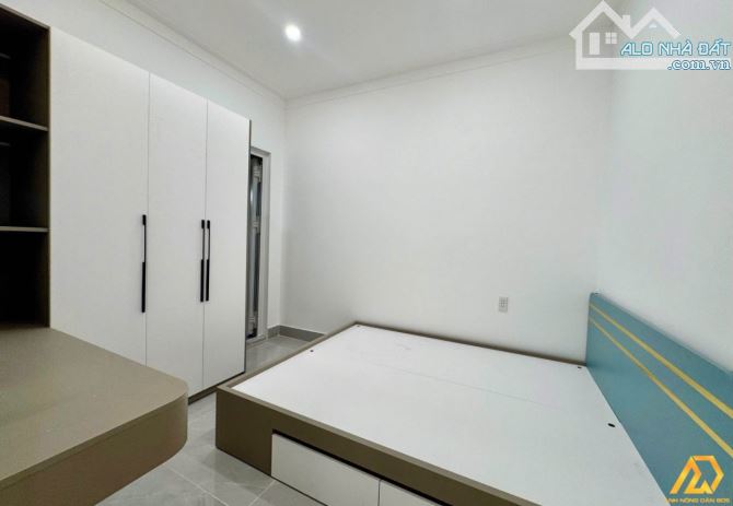Nhà khu Hạnh Phúc dân cư đông đúc thích hợp định cư - 3