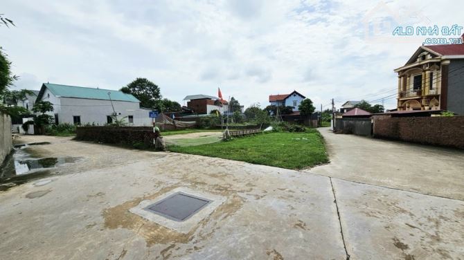 Bán Đất – Phú Hạ (Xã Minh Phú – Sóc Sơn) – 200m² – 4,25Tỷ- Lô Góc-Đường Ô Tô Tránh . - 3