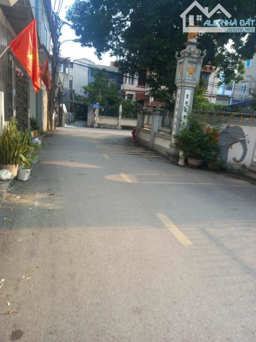 BÁN ĐẤT NỘI ÂM LIÊN NINH . SIÊU VIP . SIÊU ĐẸP . DT 42 M . PHẢI THẬT NHANH MỚI CÒN - 3