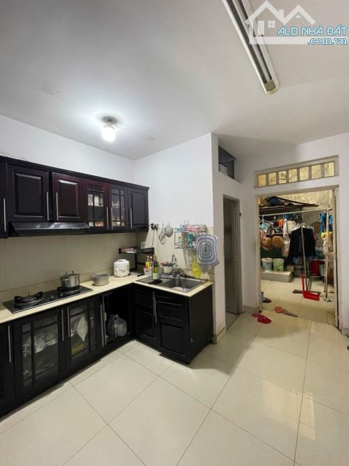 Bán gấp nhà đẹp ở ngay Dương Bá Trạc, xe hơi ngủ nhà 99m2, 4T, SHR, HCĐ, chỉ 12.5 tỷ. - 3