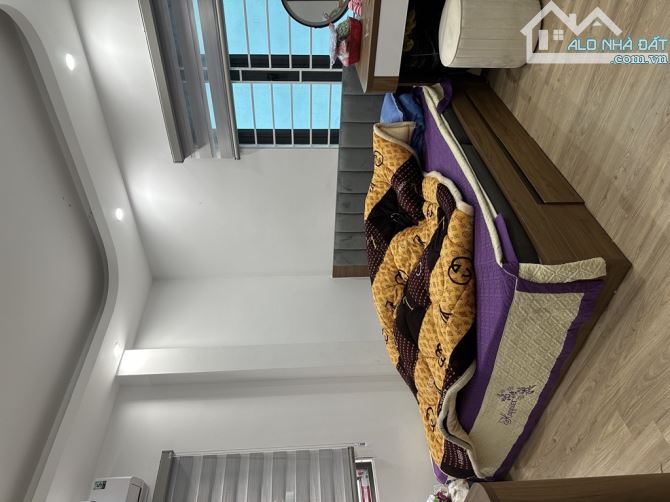 BÁN NHÀ KIM HOÀNG HOÀI ĐỨC LÔ GÓC Ô TÔ 4 CHỖ VÀO NHÀ, GẦN ĐƯỜNG Ô TÔ TRÁNH 30M2 7.9 TỶ - 3