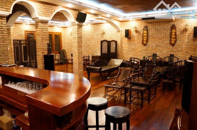 Bán Biệt thự MT trung tâm Quận 1 Thạch Thị Thanh, phường Tân Định (10X24m) giá 125 TL - 3