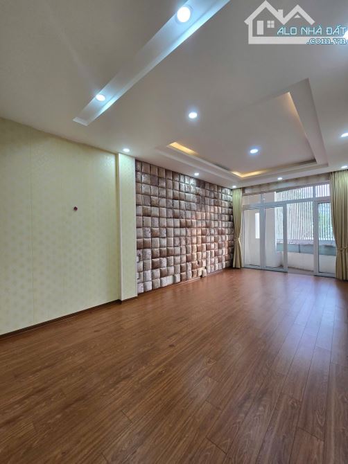 Bán nhà 3 tầng mt đường 22m lề 6m Nguyễn Hữu Thọ - Hải Châu - Đà Nẵng. - 3