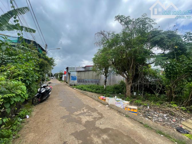 ĐẤT BÁN MẶT TIỀN LÊ MINH XUÂN P. TÂN LẬP GẦN SIÊU THỊ COOPMART - Loctran - 3