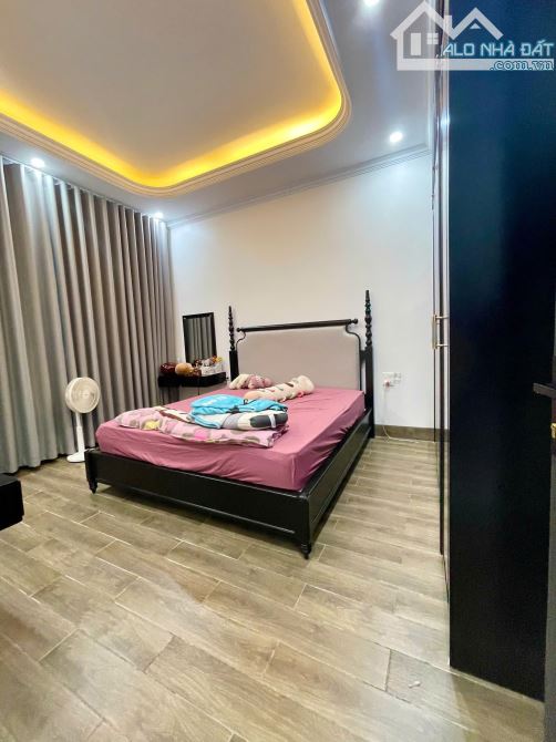BÁN NHÀ 3 TẦNG NINH MỸ( MẶT TIỀN KINH DOANH BUÔN BÁN. DT 132M2/ MT 7,5M. - 3