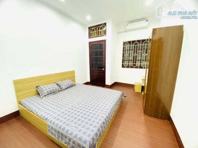 Nhà đẹp Thanh Xuân, ngõ thông ô tô qua, đầy đủ công năng, 32m² - 6.6 tỷ - 3
