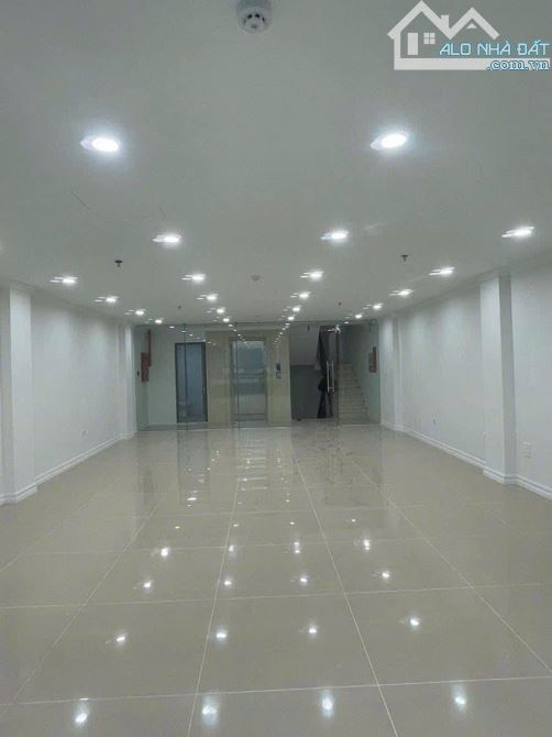 BÁN TOÀ VĂN PHÒNG VŨ PHẠM HÀM - 9 TẦNG THANG MÁY(CÓ HẦM) - Ô TÔ TRÁNH - KINH DOANH - 3
