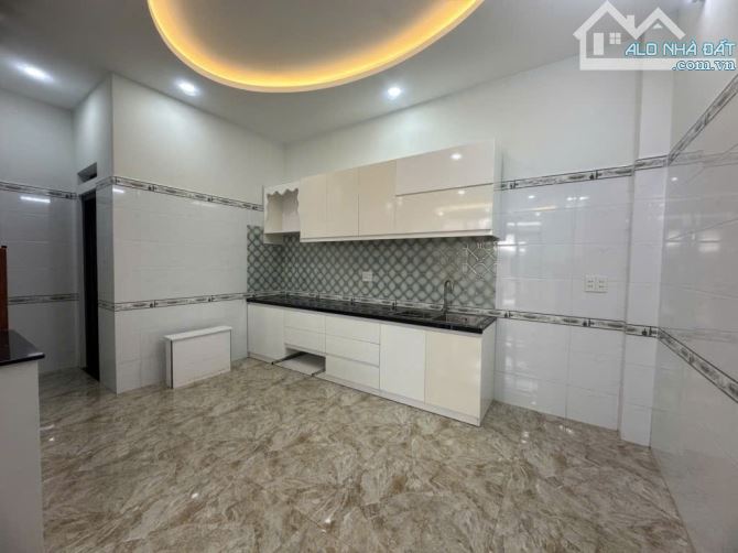 HẺM XE HƠI 688 KHU vip Hương Lộ 2, 4 tầng - 233.2m2 dtsd - Nhà mới ở ngay - 3