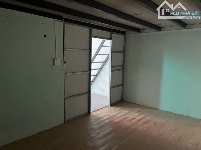 Bán nhanh kho xướng 107,5m2, cò 2PN, SHR, Tân Thạnh Đông, Giá chỉ 720tr. - 3