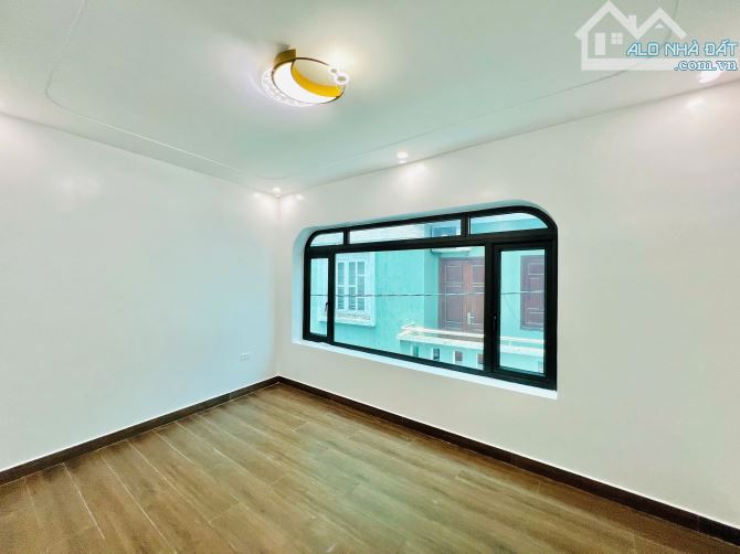 Bán nhà 4 tầng xây mới trong ngõ Thiên Lôi, oto đỗ trong nhà - 3