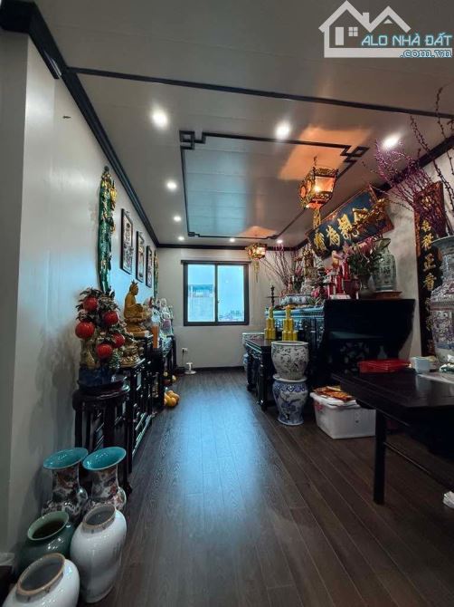 PHÚC ĐỒNG- LONG BIÊN-DÂN XÂY-NỘI THẤT XỊN-THANG MÁY-NGÕ Ô TÔ TRÁNH-GẦN CẦU VĨNH TUY - 3