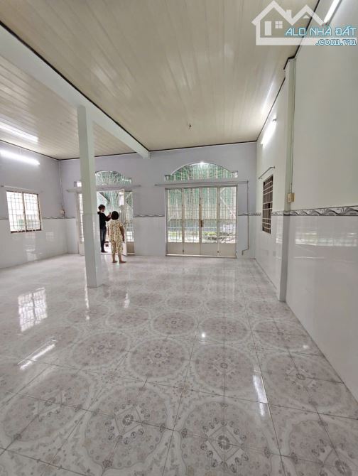 31. CHO THUÊ NHÀ 4 triệu 2 phòng ngủ TRỆT LẦU 2 phòng ngủ gần Trần Việt Châu - 3