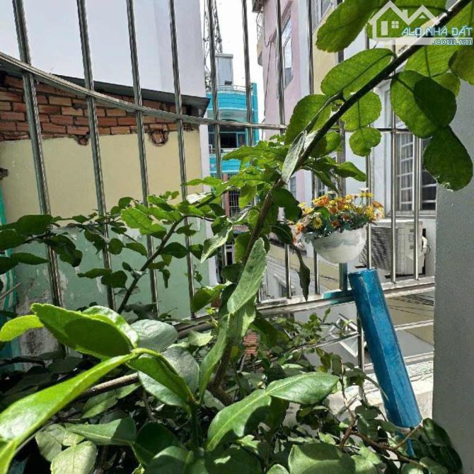 BÁN NHÀ 3 TẦNG ÂU CƠ, P.10, TÂN BÌNH, 2PN, 3WC, GẦN 30M2, GIÁ 3,45 TỶ - 3