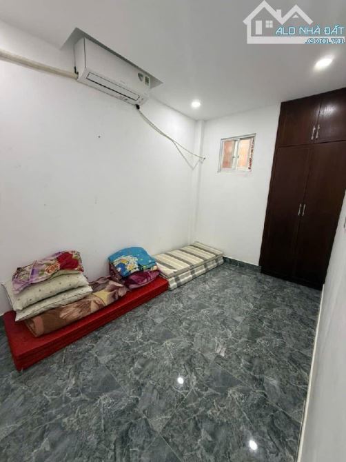 Bán NHÀ TRUNG TÂM QUẬN 7 45M² VUÔNG VỨC 2 TẦNG CHẮC CHẮN SỔ HỒNG RIÊNG nhỉnh 3 Tỷ - 3