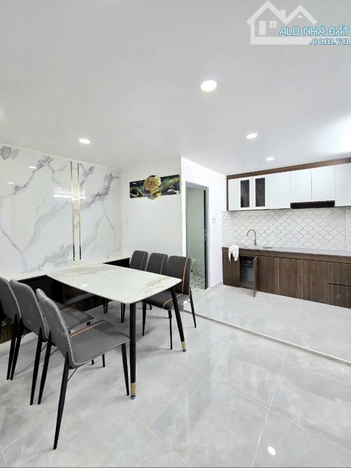 ❌❌❌ Nhà mới đẹp 100% diện tích siêu bự. Cách Huỳnh Tấn Phát chỉ có 50 m.. kế Q7 - 3