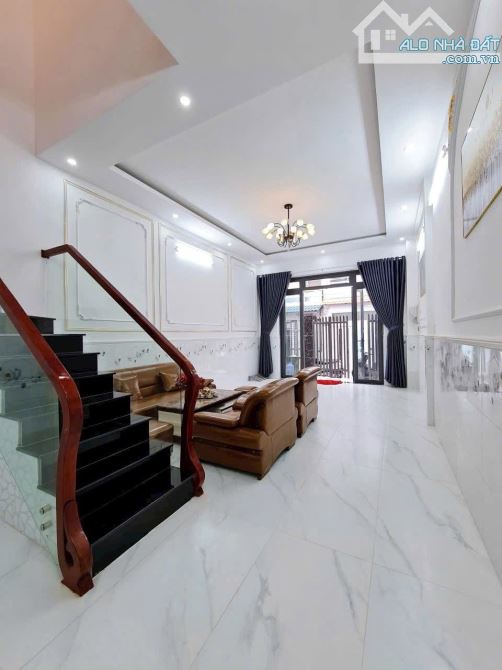 🌟🌟🌟NHÀ ĐẸP - DT RẤT RỘNG - HOÀN CÔNG - 5 P. NGỦ (Nằm gần Đại Lộ Hòa Bình) - 3