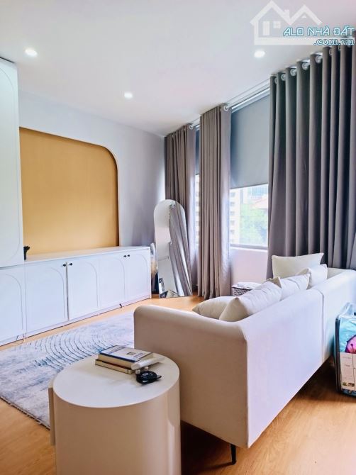 Bán căn hộ 200m2, biệt thự Pháp cổ, quận Hoàn Kiếm - 3