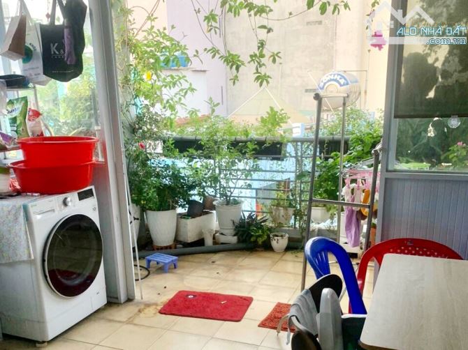 Cần cho thuê nhà 2 lầu 2 phòng ngủ hẻm Phùng Văn Cung, Phú Nhuận - 3