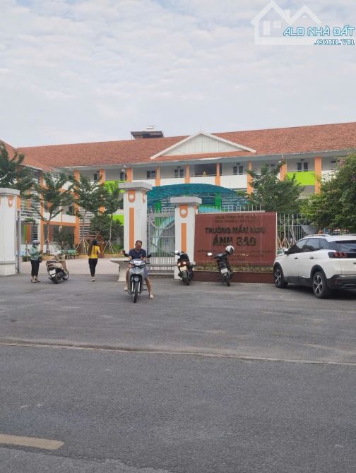 Bán đất THƯỢNG THANH -  ĐẶNG VŨ HỶ,  30M2 - 5.15 tỷ ÔTÔ, đất nở hậu, thoáng - sạch - 3