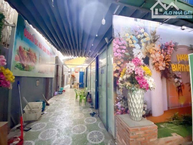 Bán nhà Mặt tiền Nguyễn Tư Giản - ngay Phan Huy Ích, 8,8x34m, 2 Tầng - tiện xây, 24,5 tỷ. - 3