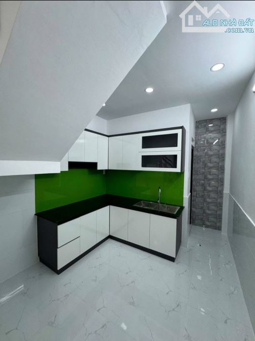 🏡 NHÀ 1 TRỆT 2 LẦU + LỬNG – GIÁ CHỈ 3 TỶ 9 - sổ hồng riêng - 3