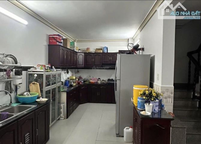 Bán nhà 3 tầng mặt đường Lê Đại Hành - Khu bàn cờ kinh doanh sầm uấ - 3
