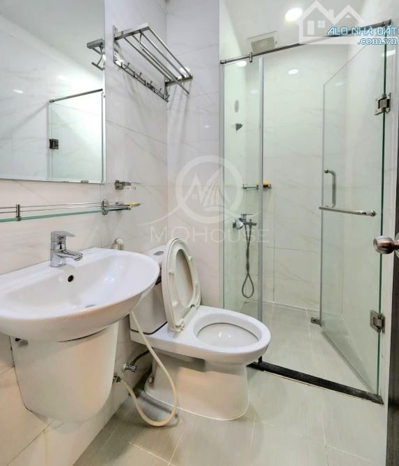 Bán tòa CHDV Trường Sơn sân bay 7x28m  1h6 tầng 200m2 giá chỉ 50 tỷ tl - 3