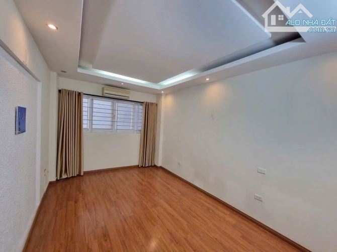 ANH ĐẠT BÁN NHÀ ĐẸP VÕ CHÍ CÔNG – 5 TẦNG – Ở NGAY - NHỎ XINH - VỪA TIỀN - NHỈNH 7 TỶ - 32M - 3