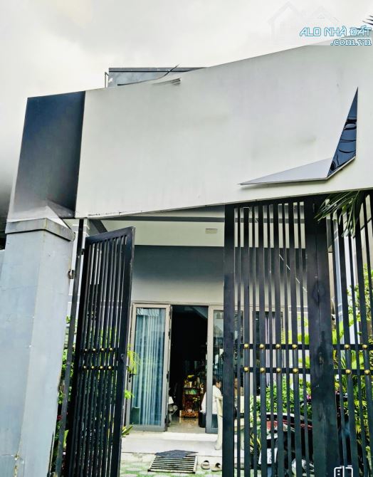 Bán Nhà  Tân Xuân Hóc Môn - 316M2 (9 x 34 ) - 2Tầng - HXH -  Chỉ 9Tỷ. - 3