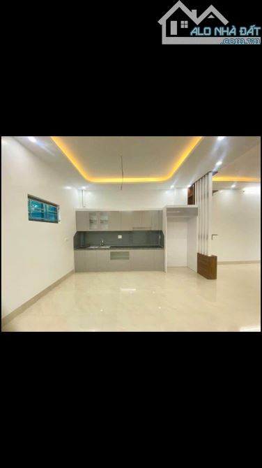 Bán nhà 3 tầng ngõ 41  Liên Hà, xây mới, thiết kế đẹp, gần bệnh viện đa khoa Tỉnh - 3