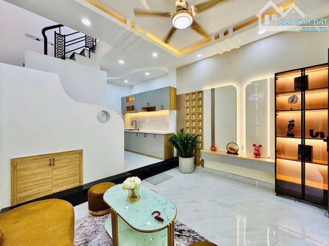 LÊ QUANG ĐỊNH P14-BÌNH THẠNH - DT 26m2- 4 TẦNG - giá 4,99 tỷ - 3